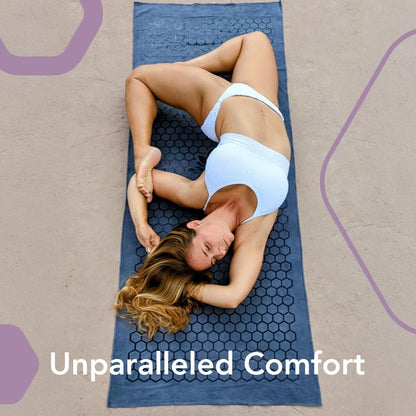 Non-Slip Hot Yoga Towel – Non-Slip Grip for Hot Yoga, Sweat Absorbent, Honeycomb Silicone Grip, Stays Flat – Ideal for Pilates, Travel, Washable & Lightweight - Dark Blue